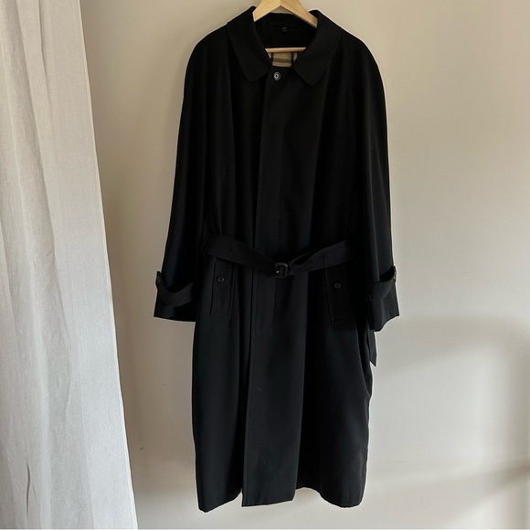 Burberry Vintage Men Black Lawrence Trench Coat with Removable Wool Vest Size 46 - Picture 2 of 16